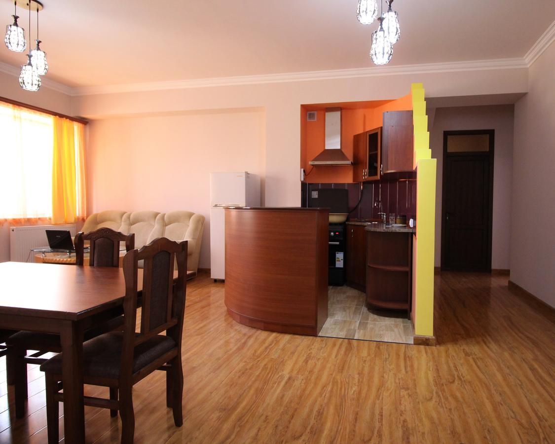 Karin's B&B Sisian Dış mekan fotoğraf