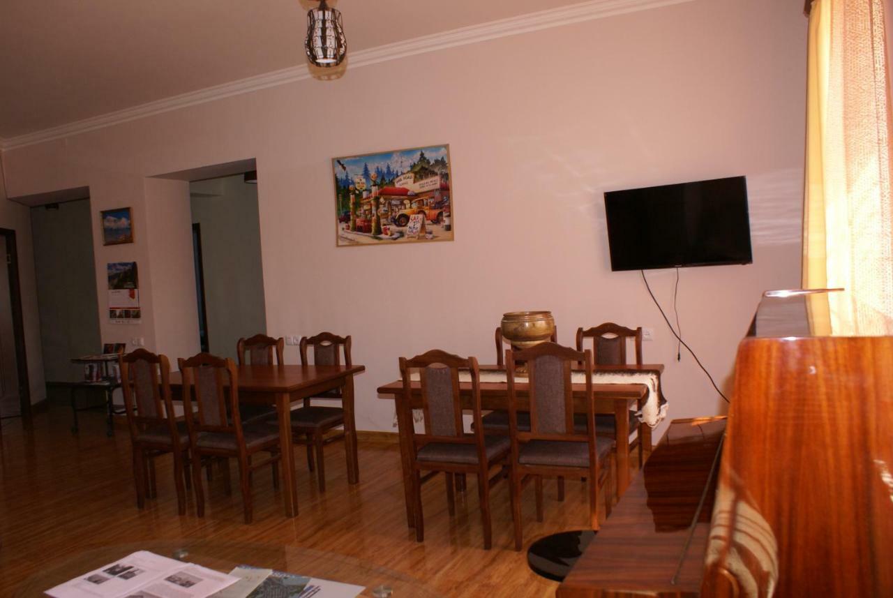 Karin's B&B Sisian Dış mekan fotoğraf
